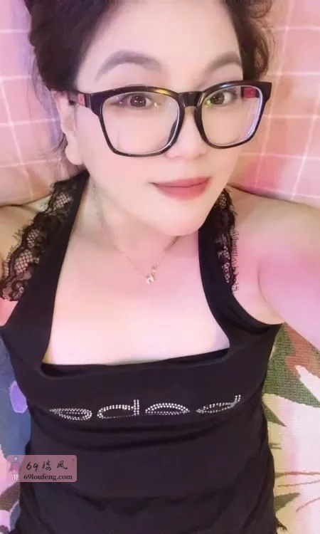 丰台蜜桃臀少妇 - 北京-丰台区 楼凤实拍第1张