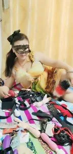 SM大胸少妇 现场拍摄照片 (重庆 - 沙坪坝区)