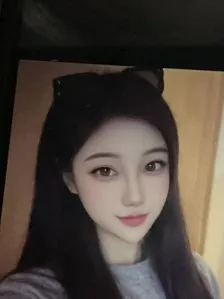 济南西01年小妹 真实工作室环境 (地点：山东 - 济南)