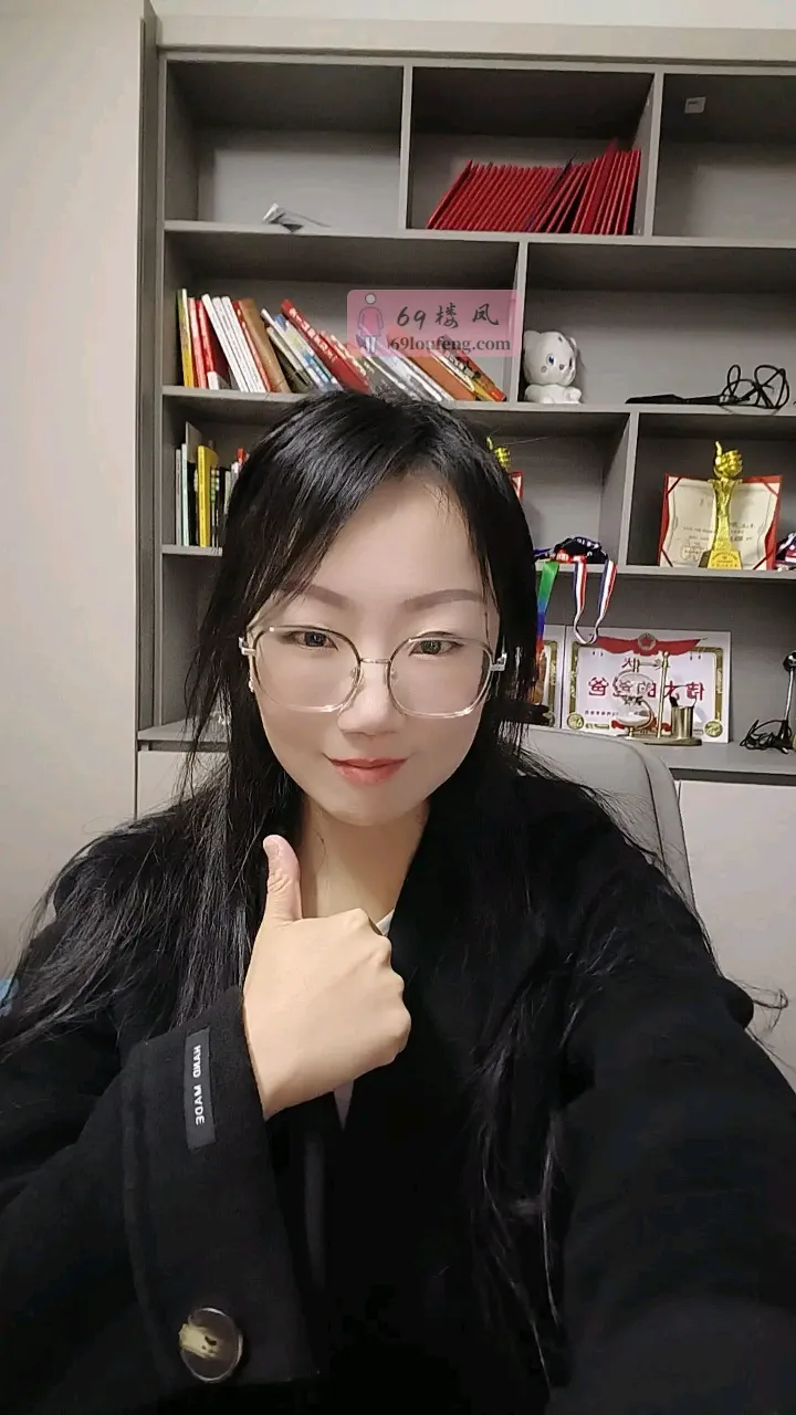 深圳兼职巨乳教师 - 广东-深圳 楼凤实拍第3张