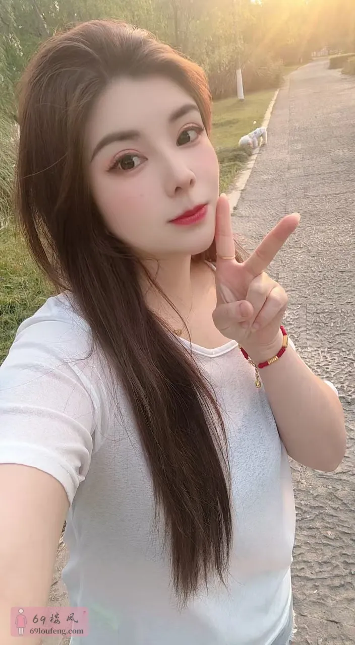 个人在家西西 - 江苏-苏州 楼凤实拍第2张