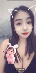 广东 - 广州 宅男福利推荐：天河大奶抓龙筋 实景