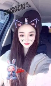 上海 - 宝山区 制服小翘臀倩倩 纯天然无科技实景