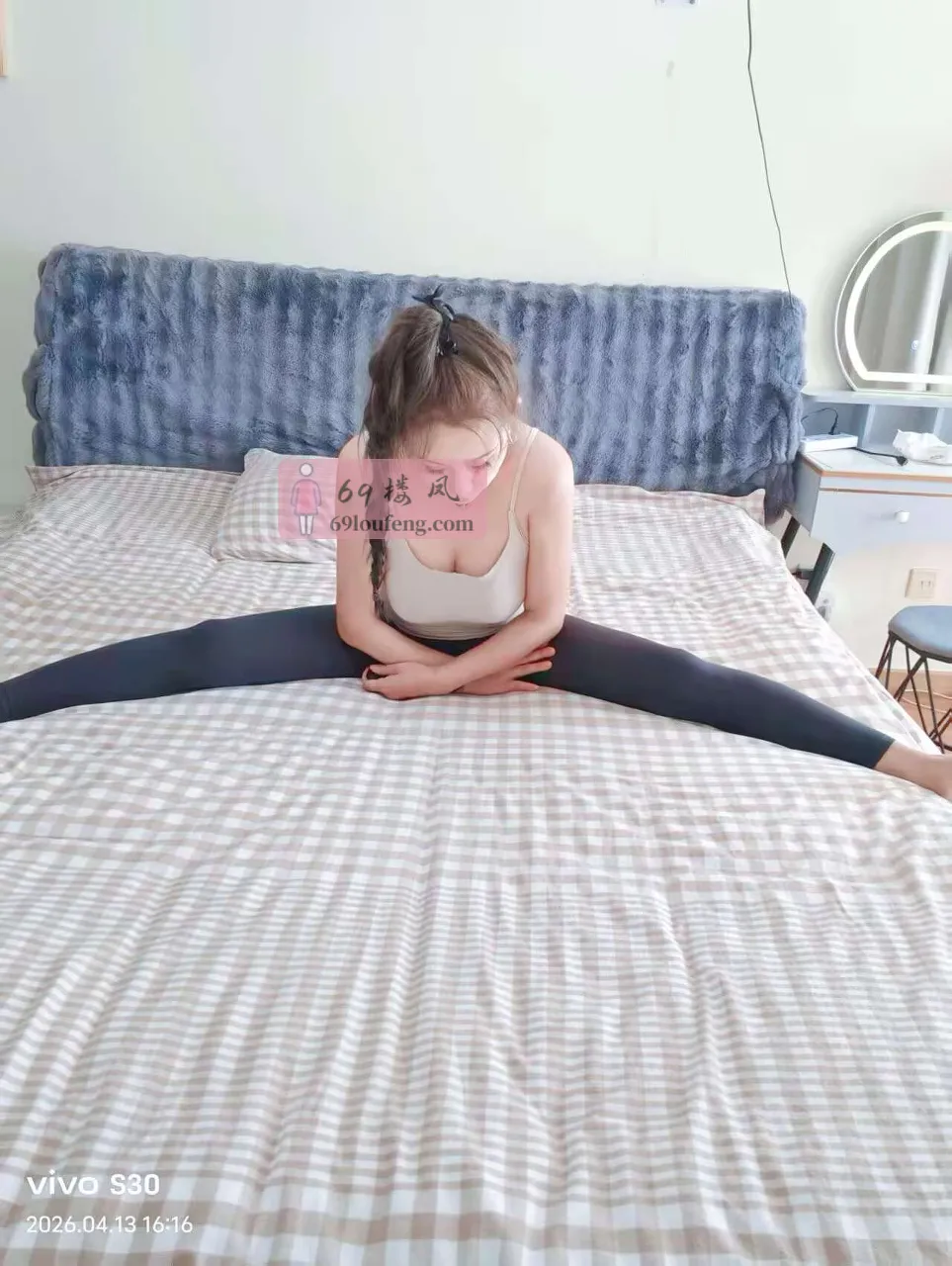 一字马大胸少妇 - 云南-昆明 楼凤实拍第3张