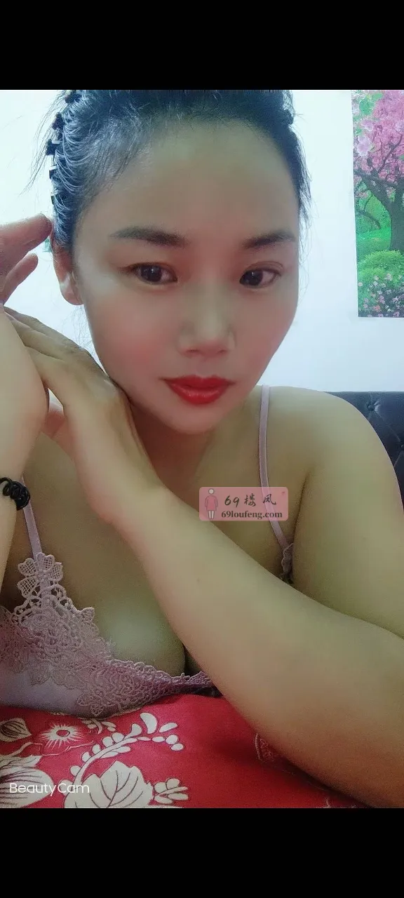 3张性价比巨乳小姐姐 - 广东-深圳 楼凤实拍第3张