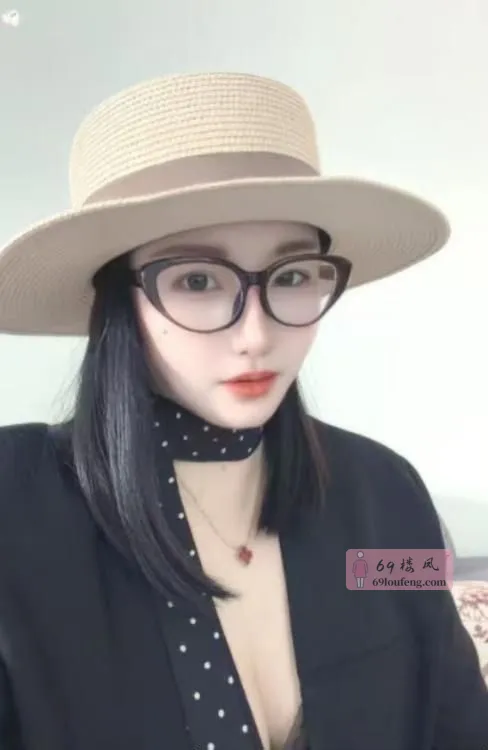 瑶海眼镜姐 - 安徽-合肥 楼凤实拍第3张