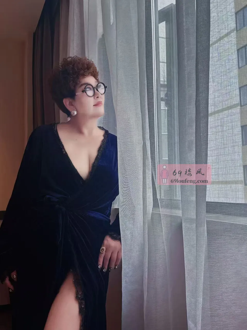 丰满翘臀少妇 - 上海-虹口区 楼凤实拍第2张