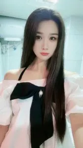 大长腿细腰美女 真实工作室环境 (地点：河北 - 石家庄)