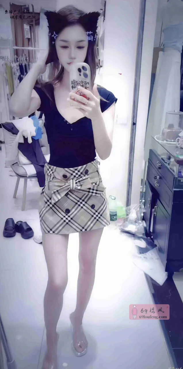 白云03清纯女学妹小米 - 广东-广州 楼凤实拍第3张
