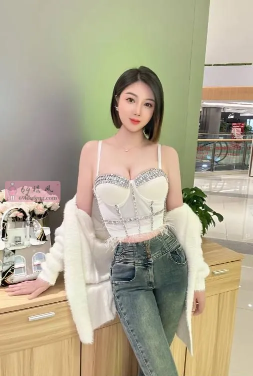 吴江气质大奶少妇 - 江苏-苏州 楼凤实拍第4张