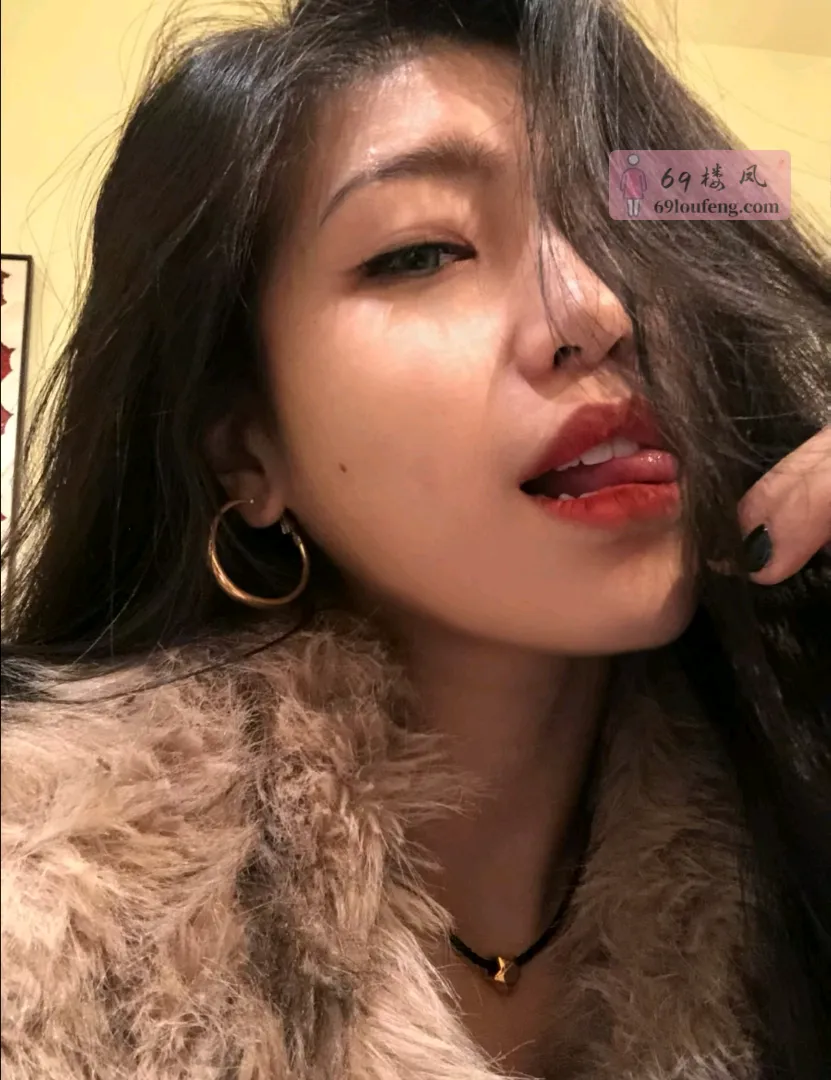御姐瑜伽老师 - 广东-广州 楼凤实拍第1张