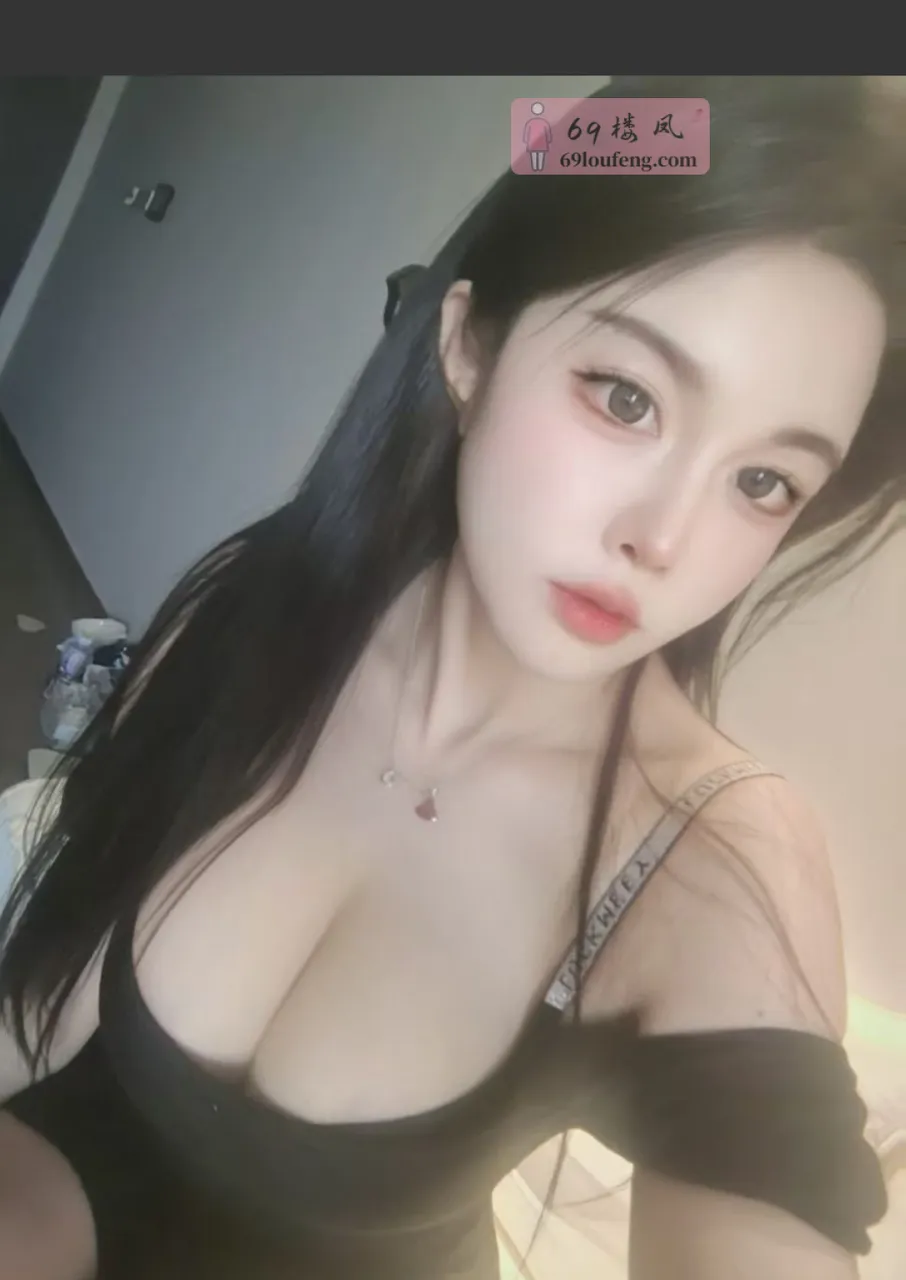 南京高颜值巨乳 - 江苏-南京 楼凤实拍第1张