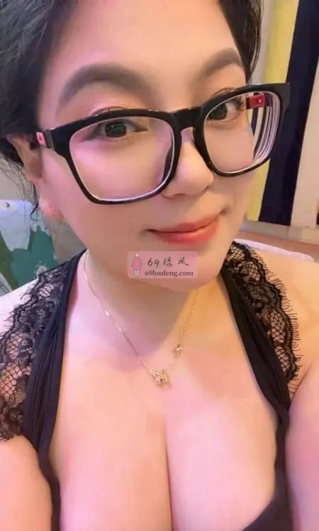 包头蜜桃臀姐姐 - 内蒙-包头 楼凤实拍第1张