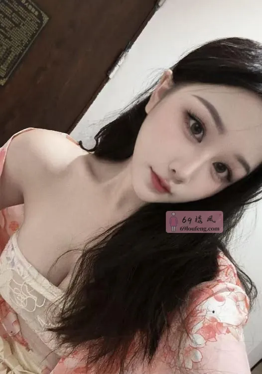 俏皮美妞苒苒 - 江苏-苏州 楼凤实拍第3张