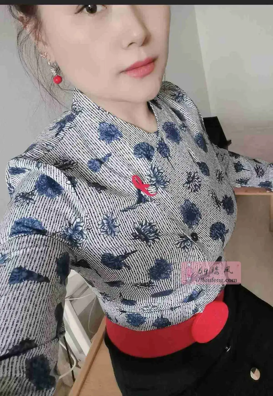 性感老板娘 - 江苏-南京 楼凤实拍第2张