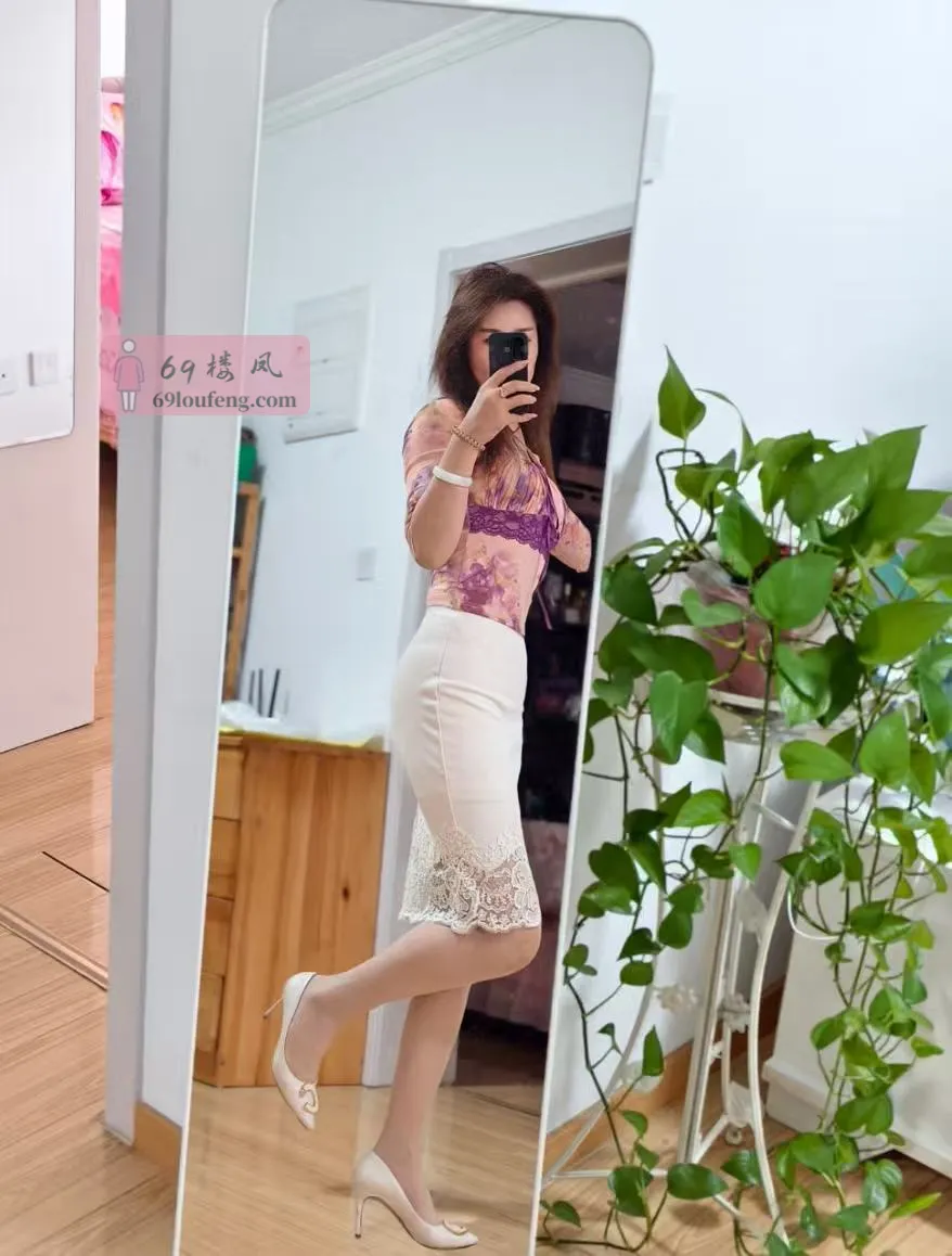 江宁东北长腿少妇 - 江苏-南京 楼凤实拍第3张