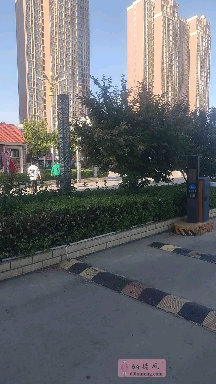 沧州性感多汁骚女会碰水 - 河北-沧州 楼凤实拍第5张