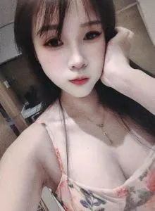 点击查看 广东 - 广州 天河舌吻小妖精 更多实拍详情