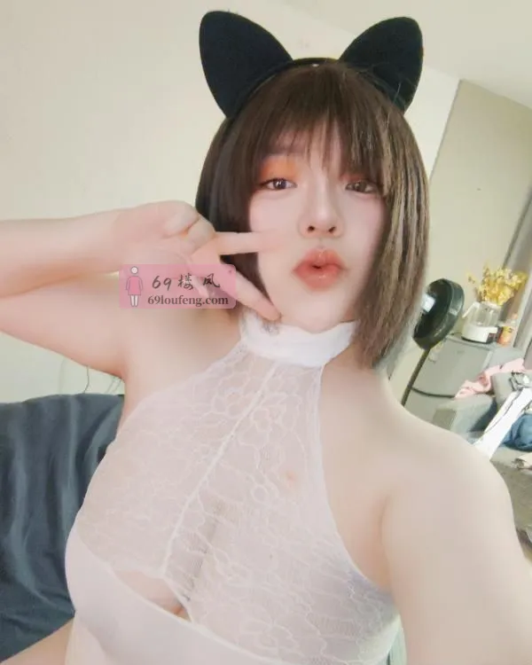 F巨乳球迷之星 - 广东-深圳 楼凤实拍第4张
