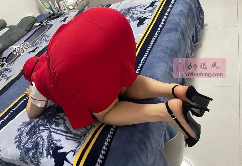 塔坛制服少妇 - 河北-石家庄 楼凤实拍第2张