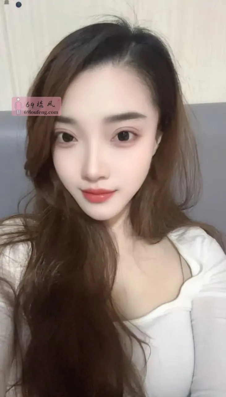 俏皮性感的嫩妹 - 海南-海口 楼凤实拍第1张