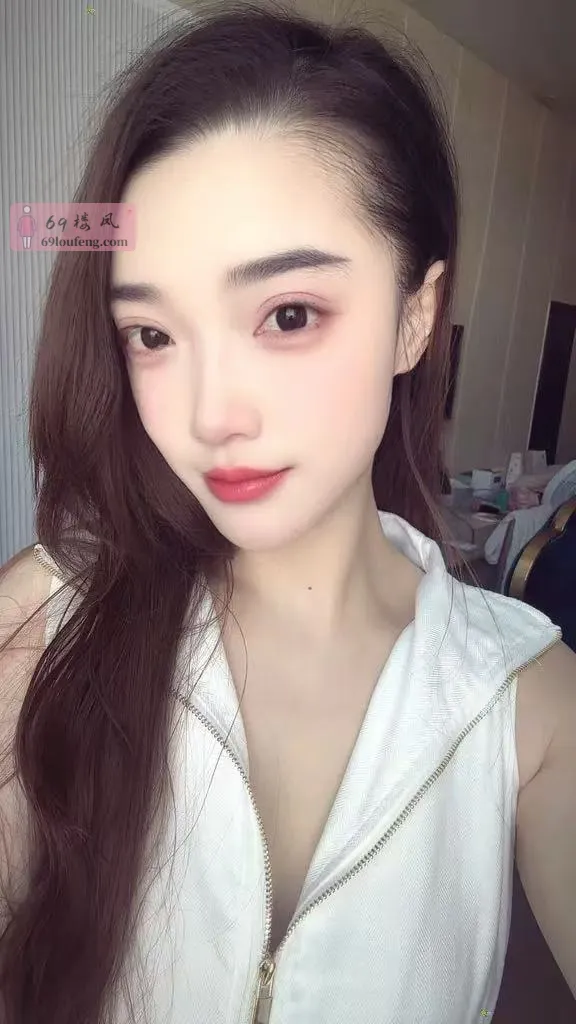 俏皮性感的嫩妹 - 海南-海口 楼凤实拍第2张
