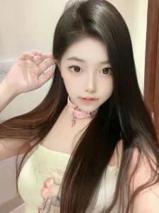 【福建 - 泉州】清纯可爱妹子谁看了都想操 最新实拍图片