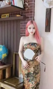【江苏 - 南京】身材性感大胸颜值老师 最新实拍图片