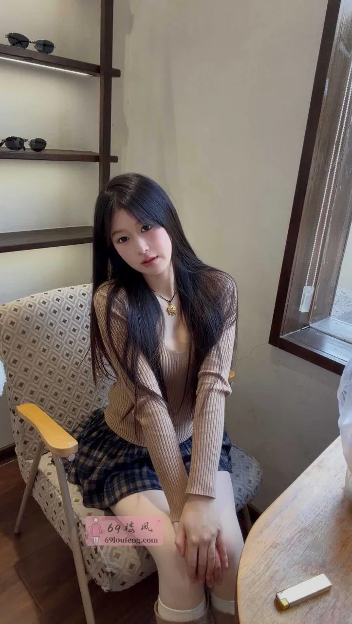 喷水小龙女 - 福建-福州 楼凤实拍第3张