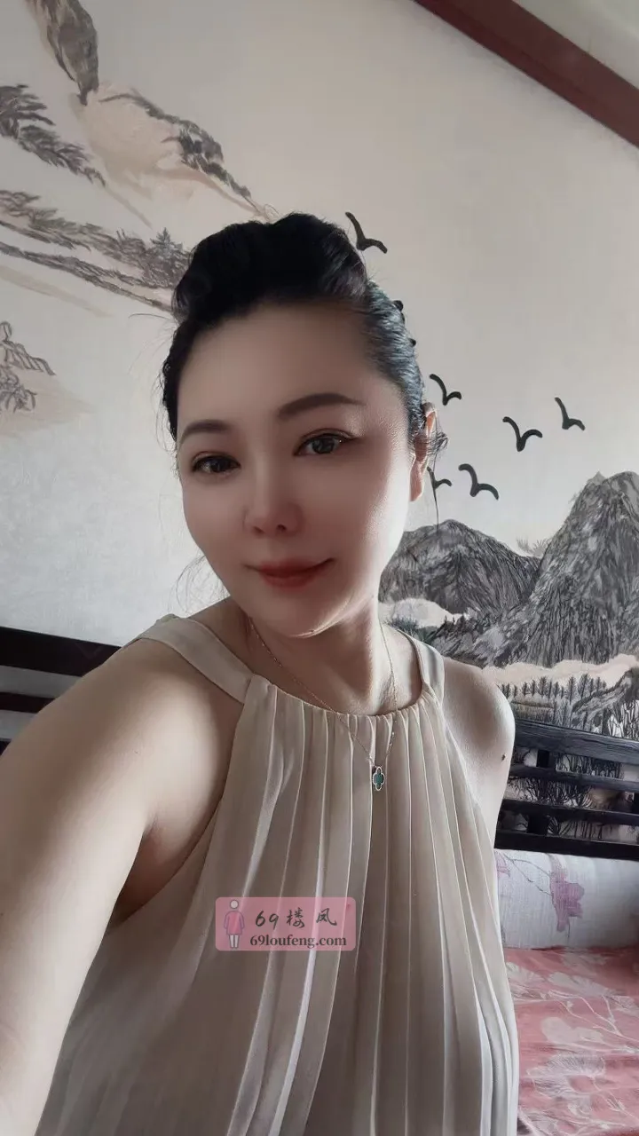 美艳性感妈妈 - 天津-北辰区 楼凤实拍第2张