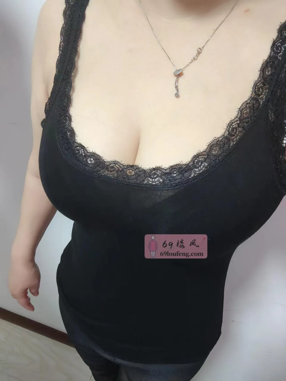铁西一个熟女，颜值还行，主要是服务超级好 - 辽宁-沈阳 楼凤实拍第1张