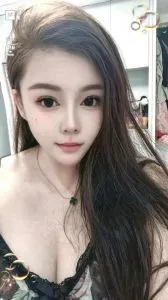 点击查看 浙江 - 杭州 拱墅大胸服务系少妇 更多实拍详情