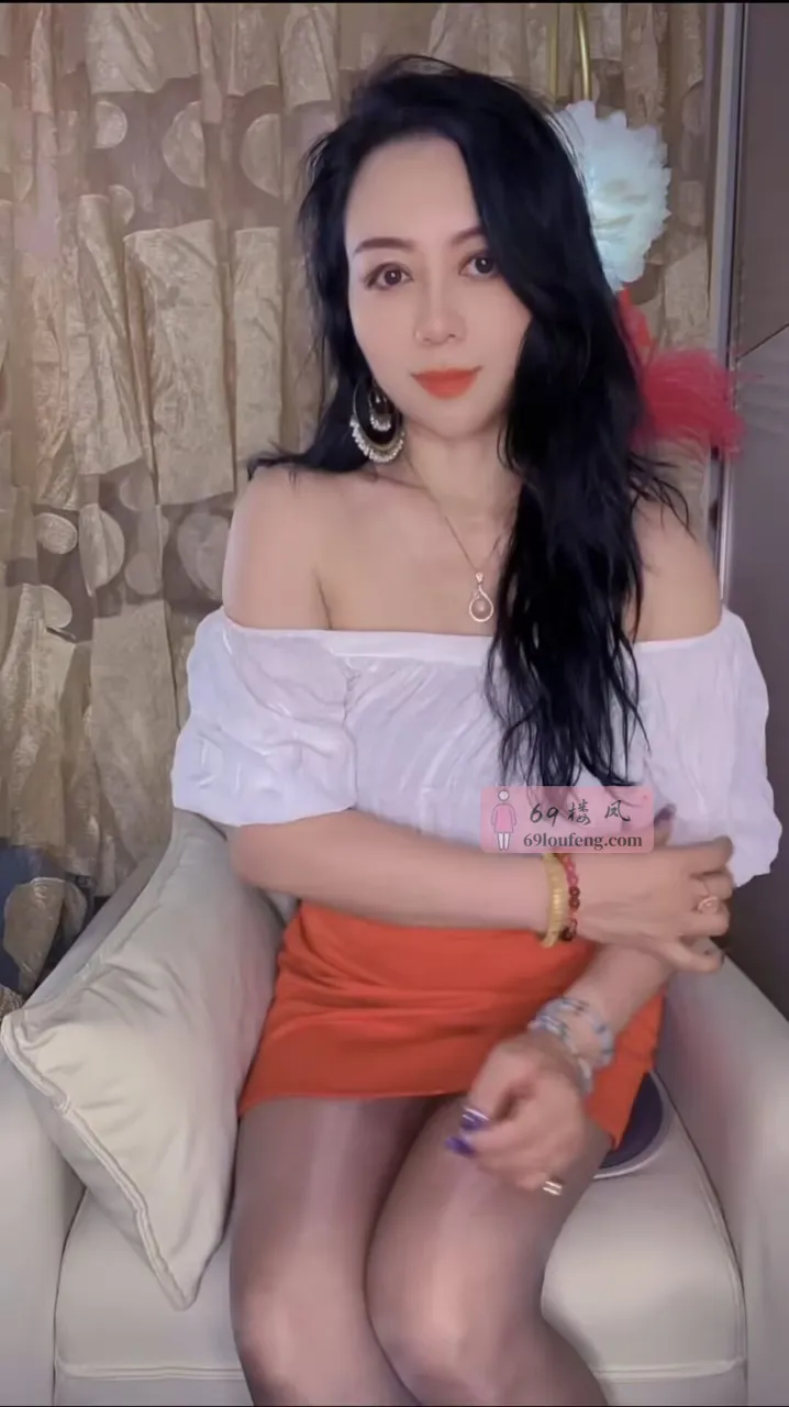 崇川区性感高挑少妇 - 江苏-南通 楼凤实拍第2张