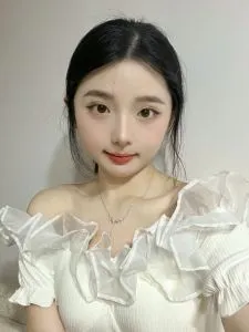 上海 - 闵行区 附近最火老师 乖巧甜美女孩 照片墙
