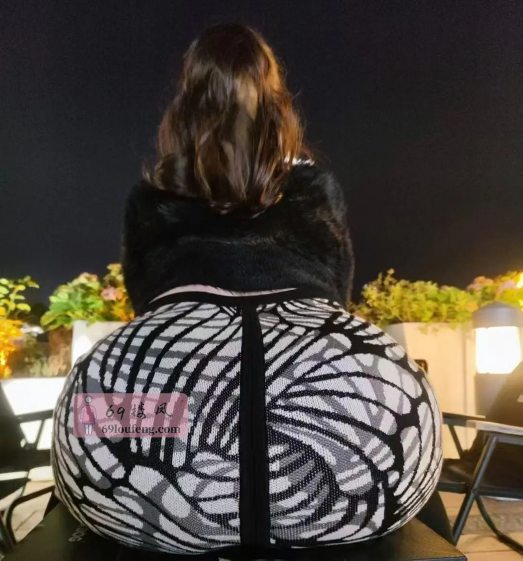余杭07年大屁股嫩妹 - 浙江-杭州 楼凤实拍第2张