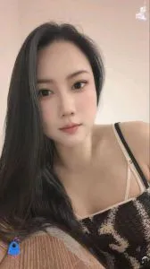 湖南 - 长沙 宅男福利推荐：身材高挑骚少妇 实景