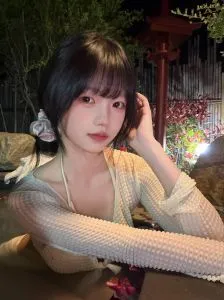 上海 - 浦东新区 宅男福利推荐：06女大嫩妹粉嫩大胸 实景