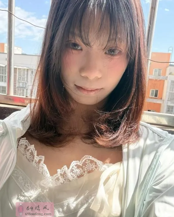 徐州服务热情小姐姐 - 江苏-徐州 楼凤实拍第4张