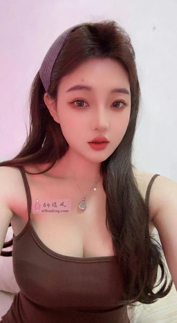 新城区美胸姐姐 - 内蒙-呼和浩特 楼凤实拍第2张