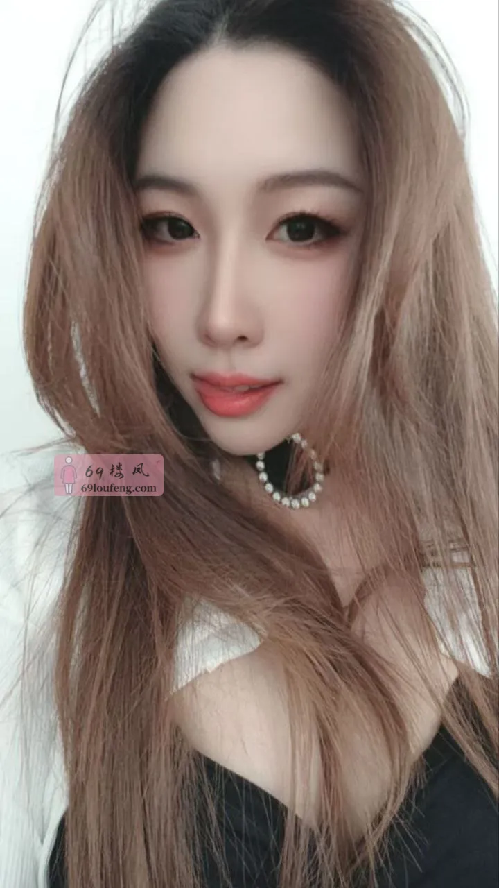 龙城服务控大美妞 - 广东-深圳 楼凤实拍第2张