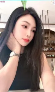 安徽 - 合肥 宅男福利推荐：性感风骚小嫩妹 实景