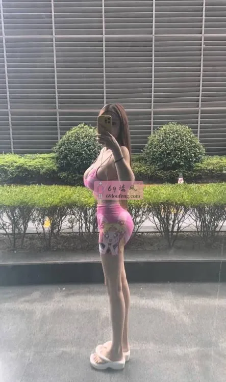 性感巨乳完美身材善朵 - 广东-深圳 楼凤实拍第4张