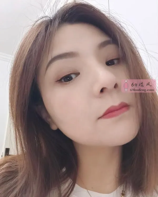 雨花大胸少妇 - 江苏-南京 楼凤实拍第2张