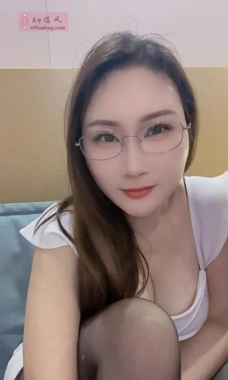 性感波霸少妇 - 湖南-长沙 楼凤实拍第1张
