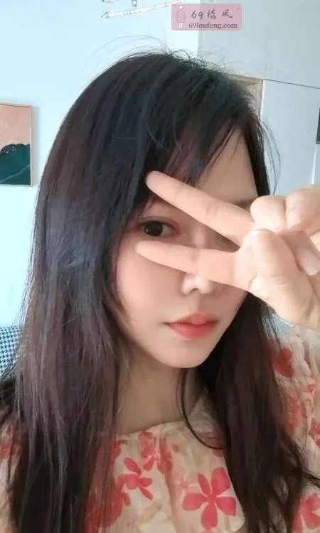 后入翘臀大奶小英 - 广东-深圳 楼凤实拍第2张