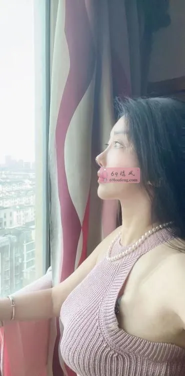 颜值不错的熟女 - 江苏-苏州 楼凤实拍第3张
