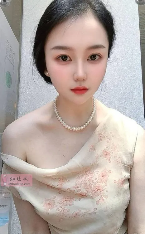 龙华潮喷女神小丽 - 广东-深圳 楼凤实拍第1张