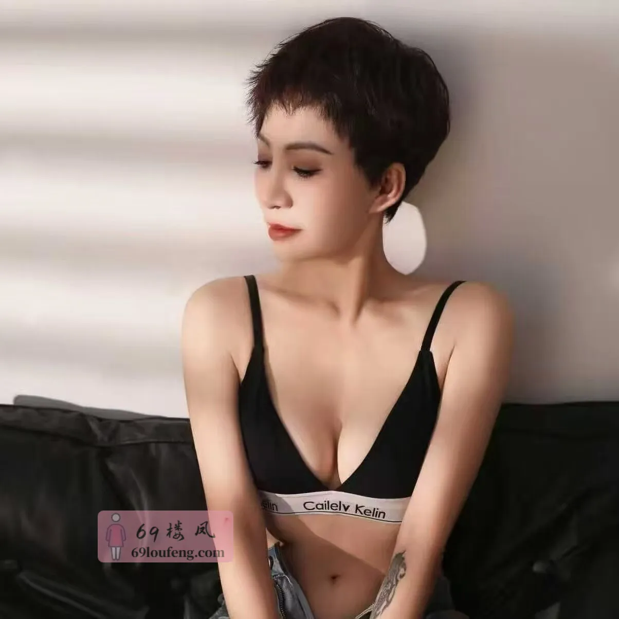 短发售货员 - 山东-济南 楼凤实拍第3张