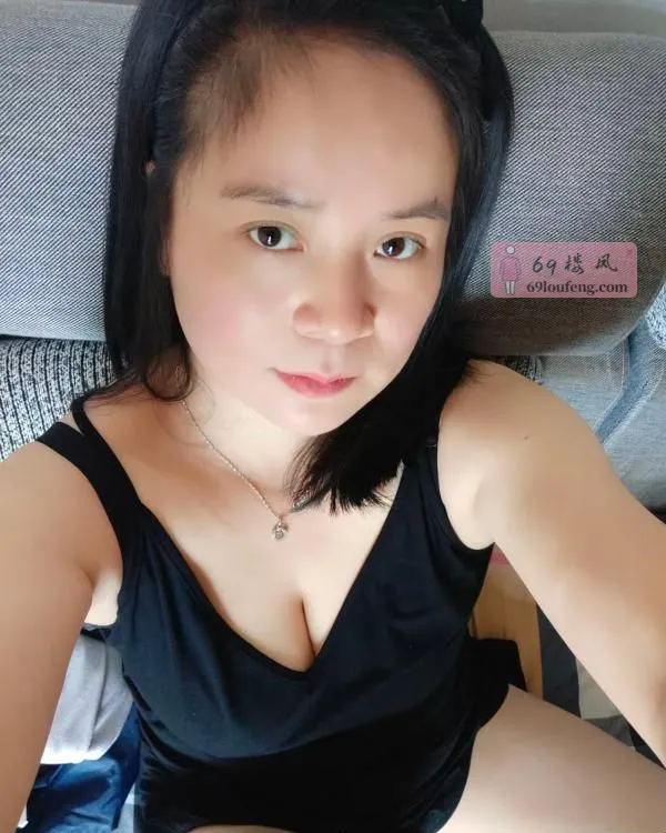大胸口碑服务款倩倩 - 湖南-长沙 楼凤实拍第1张