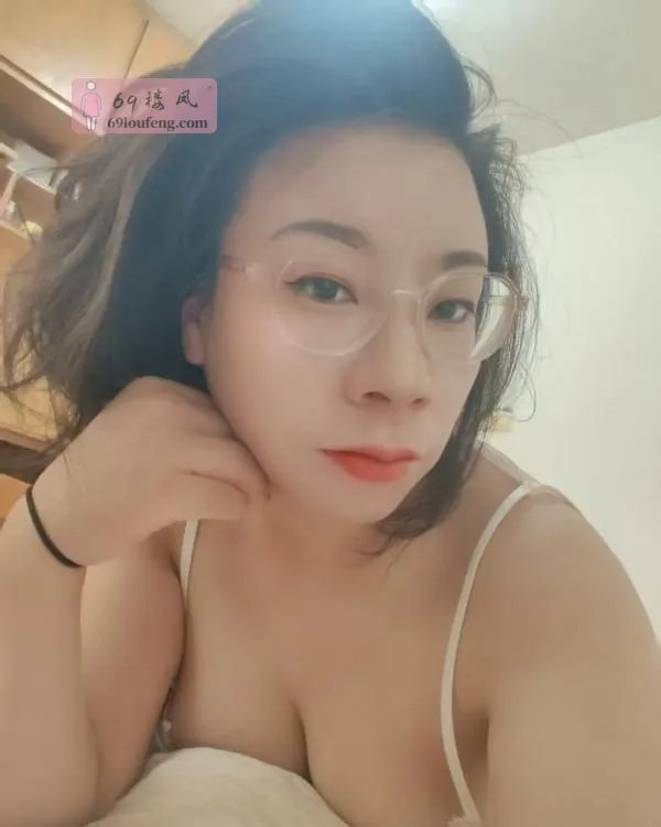 大臀骚熟女 - 江苏-南京 楼凤实拍第2张